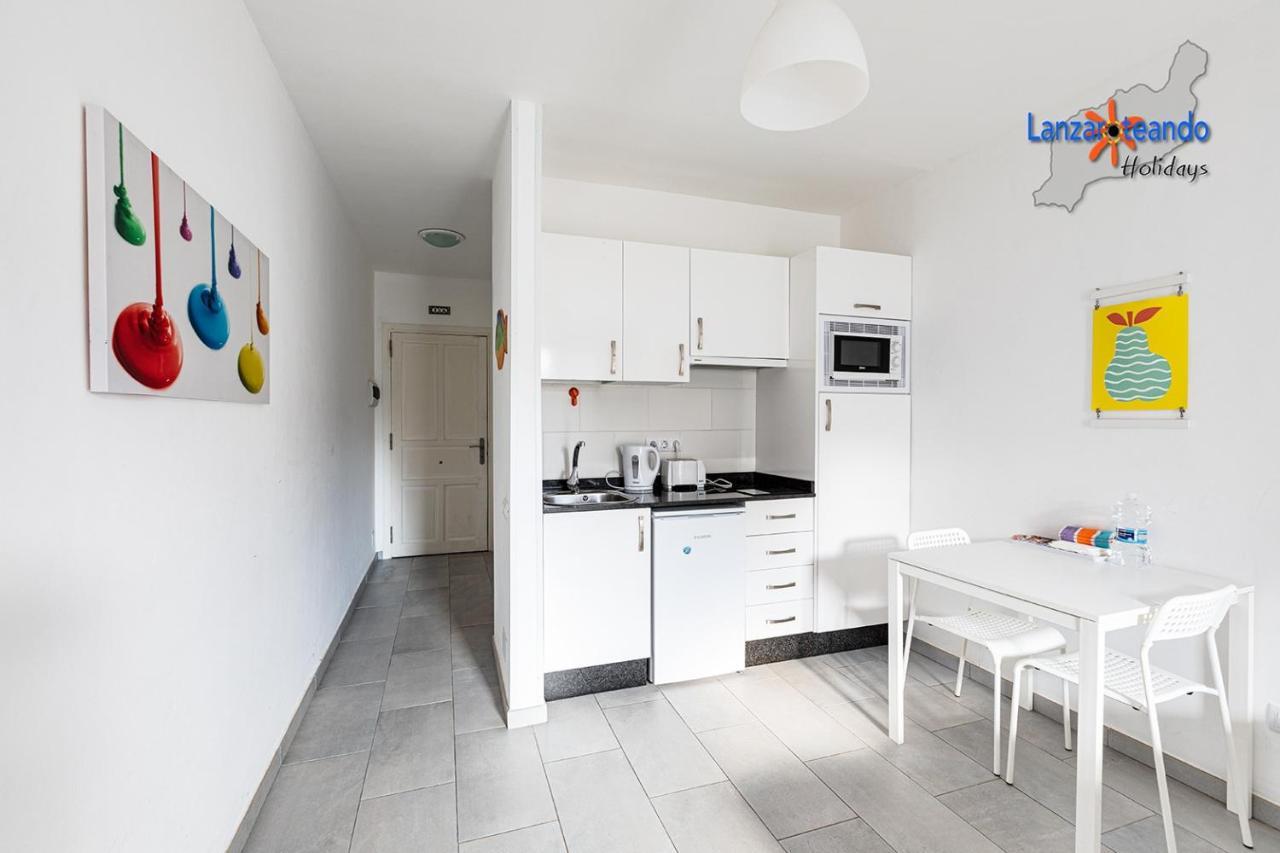 Vivienda Vacacional Buby Costa Teguise Bagian luar foto