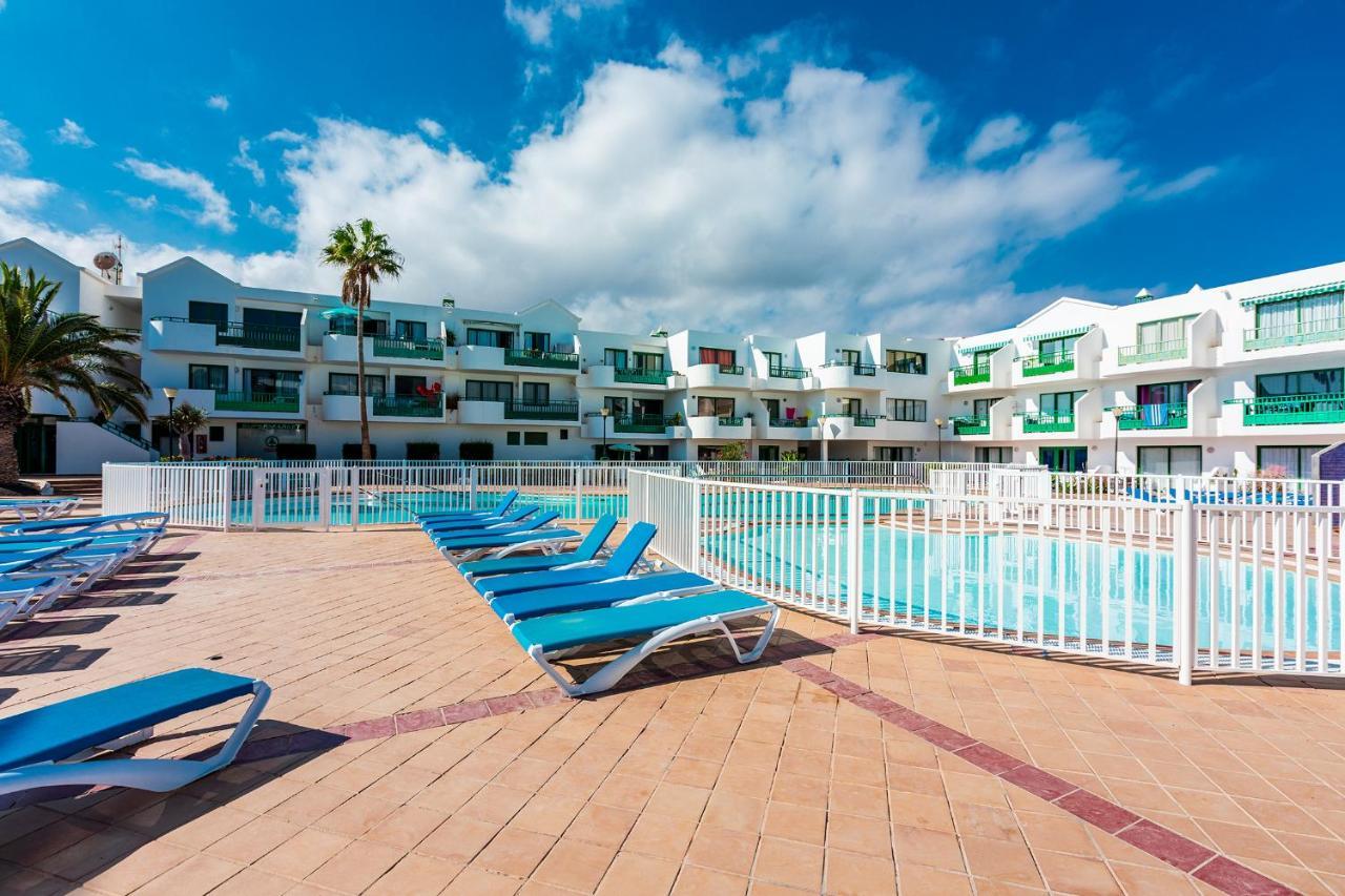 Vivienda Vacacional Buby Costa Teguise Bagian luar foto