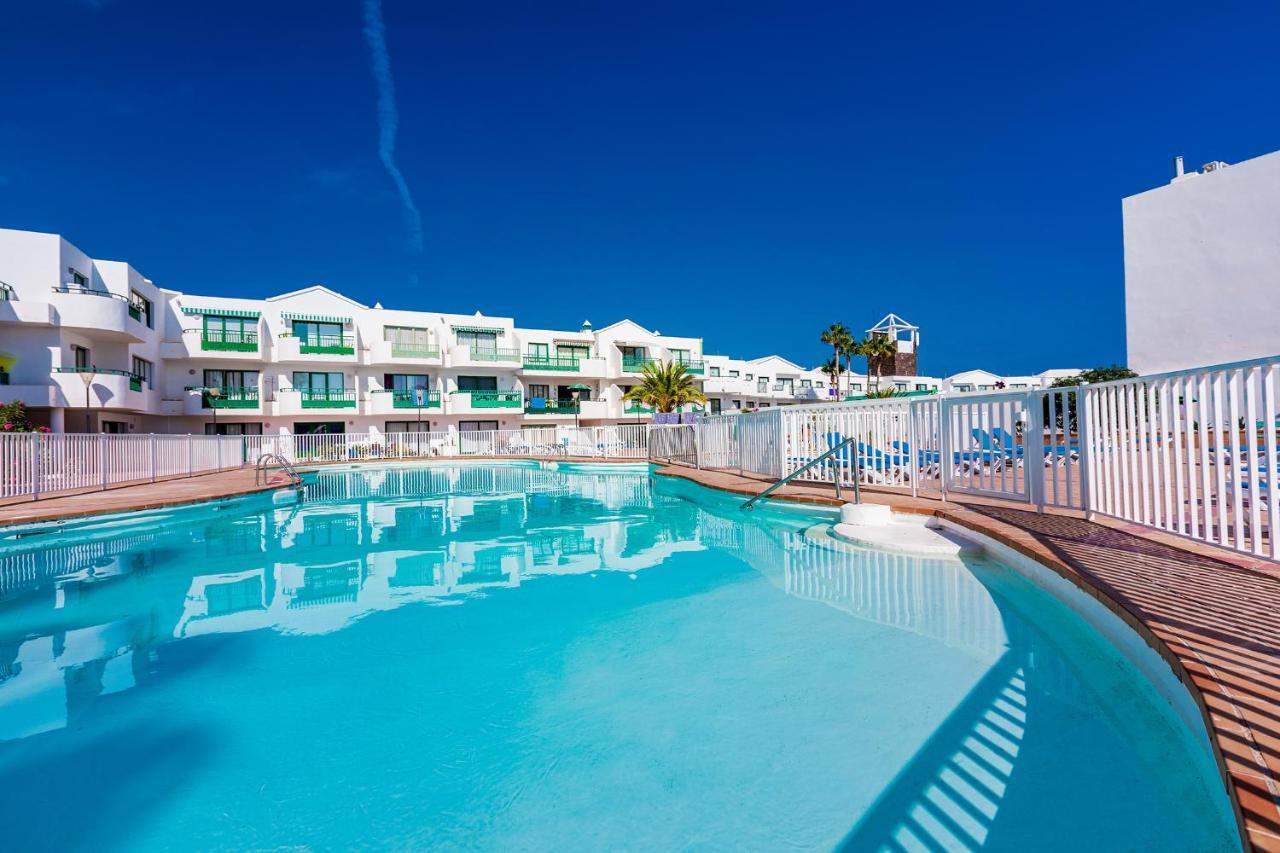 Vivienda Vacacional Buby Costa Teguise Bagian luar foto
